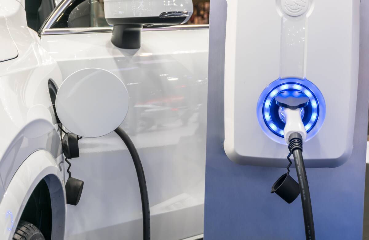 BORNE CHARGE | Feder électricité Quand envisager une borne de recharge rapide à domicile ? Belfort